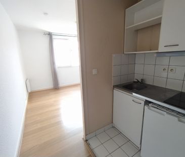Location Appartement 1 pièce 21m² - Photo 5