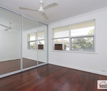 Spacious Family Home with Pool & Outdoor Entertaining! - Photo 3