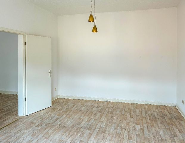 Alle Singles aufgepasst: 2 Zimmer Wohnung mit Erker in Zentrumslage von Ennepetal - Foto 1