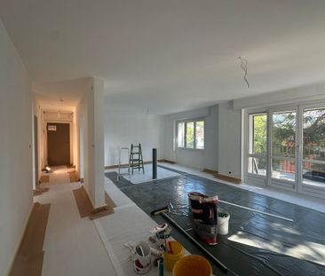 Appartements complétement renovés de 4.5 pcs dans un quartier calme - Photo 5