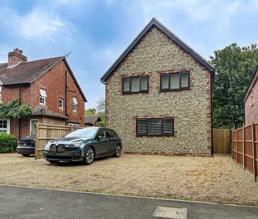3 bedroom detached house to rent - Photo 6