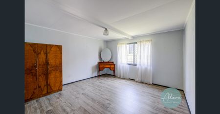 Spacious Two Bedroom Unit Just Moments from the Beach! - Photo 3