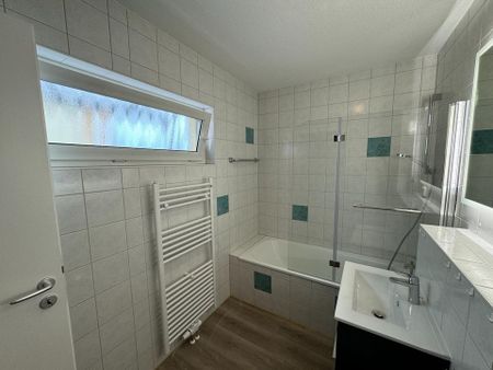 Stadt & Natur: Verkehrsgünstige Zwei-Zimmer-Wohnung in Oberursel - Photo 4