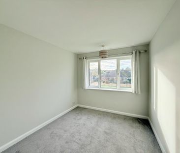 3 bedroom apartment to rent - Photo 3