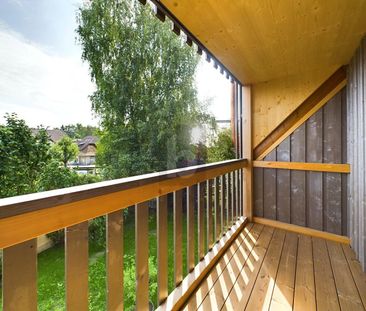 MODERN, SPACIOUS, RURAL AND YET URBAN-CLOSE - Foto 3