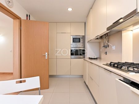 Apartamento T4 em Lisboa - Photo 2