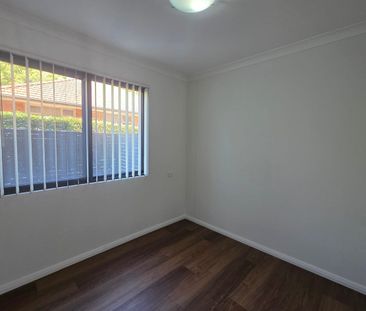 View Wednesday at 3.15pm - 3.30pm - Photo 5