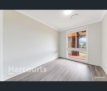 7 Namoi Place, Ruse, NSW 2560 - Photo 3