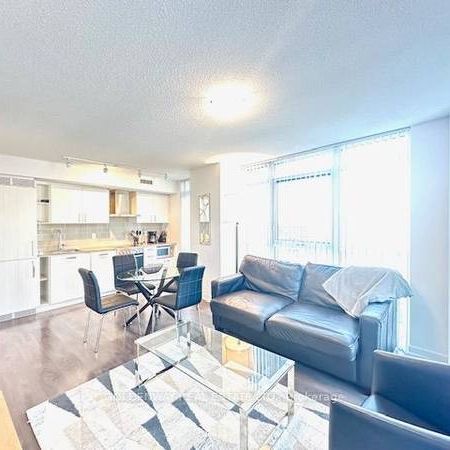 Eglinton & Redpath Bright +Spacious 2Bdrm Laminate Floor Open Concept - Photo 1