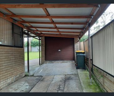 Bright & Sunny living family home - Photo 2