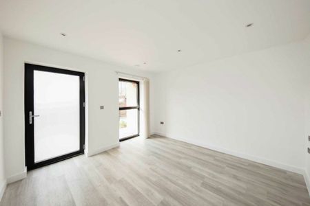 East Road, Wimbledon, SW19 - Photo 2