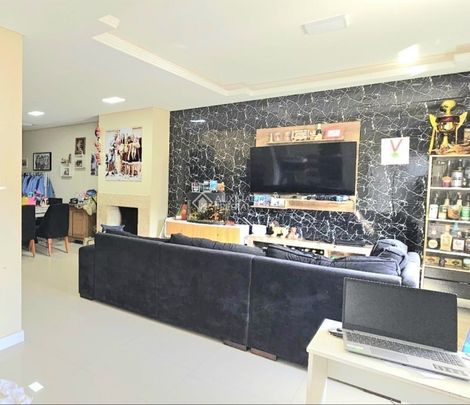 Casa em Condomínio com 3 quartos e 156m² para alugar em Hípica, Porto Alegre. - Foto 1