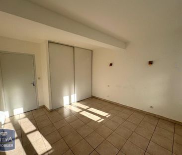 Location Appartement 3 pièces 72m² CARCASSONNE 11000 - Photo 3