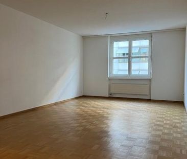 Charmante Wohnung mitten in der Stadt Luzern! - Photo 1