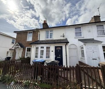 2 bedroom terraced house to rent - Photo 2