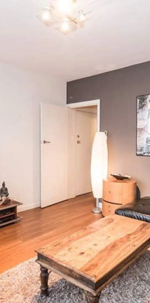 One bedroom apartment in prime St Kilda East locale! - Photo 1