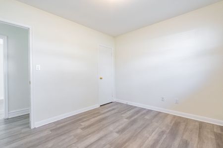 For Lease - 315 Bunting Road Unit# MAIN, St. Catharines, Ontario - Photo 5