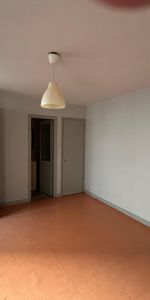 Location Appartement 1 pièce 21m² CHOLET 49300 - Photo 4