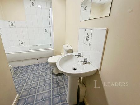 2 bedroom apartment to rent Hamilton Road, Nottingham, NG5 - Photo 4