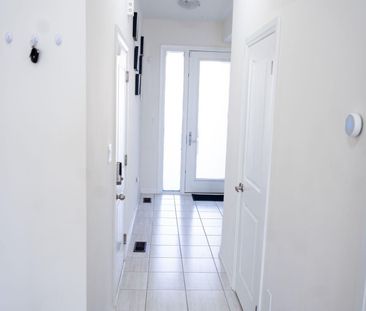 For Lease - 130 Purple Sage Drive, Brampton, Ontario - Photo 2