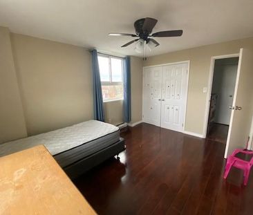 745 Davis Drive - Unit 612, 2 bed, 1 bath - Photo 4