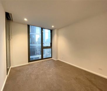 205/98 Fawkner Street - Photo 1