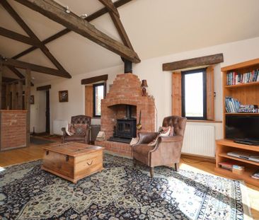1 bedroom barn conversion to rent - Photo 4