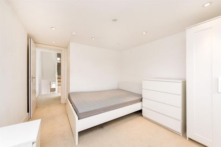 3 bedroom apartment to rent - Photo 3