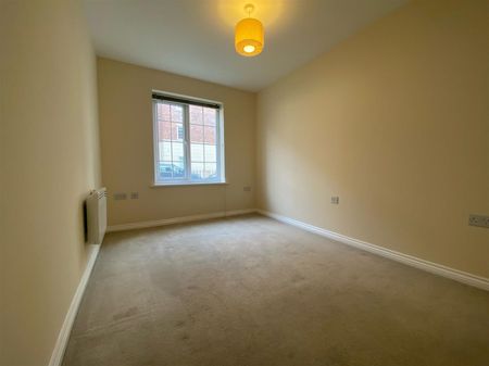 Principal Rise, Dringhouses, York - Photo 2