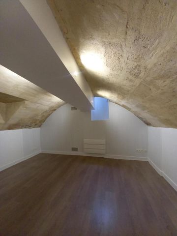 Location Appartement 4 pièces 84m² BORDEAUX 33000 - Photo 5