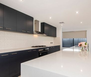 Modern Home That Will Impress! - Photo 5