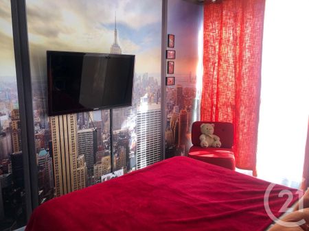 Location Appartement 3 pièces 65m² AUBAGNE 13400 - Photo 2