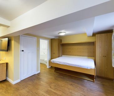 Studio to rent - Photo 5