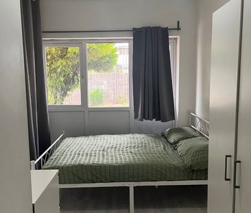 Room in a Shared House, Hilda Road, E16 - Photo 5