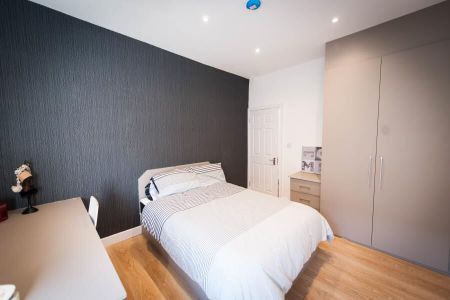 Hartley Crescent, Woodhouse - Photo 3