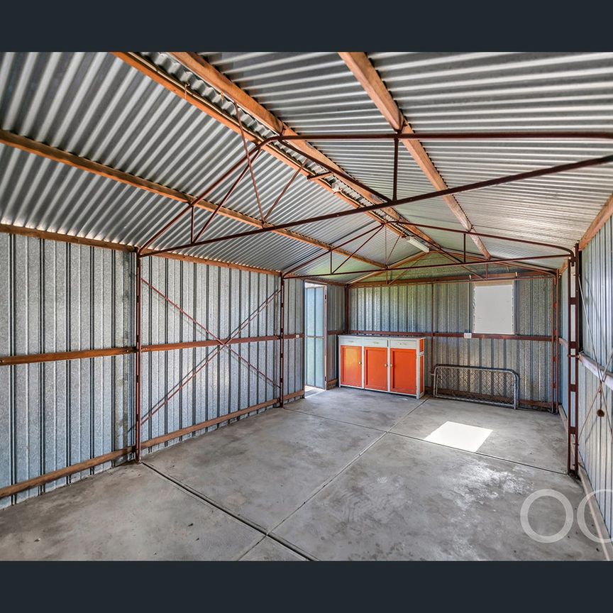 21 Downton Avenue, Salisbury North, SA 5108 - Photo 1