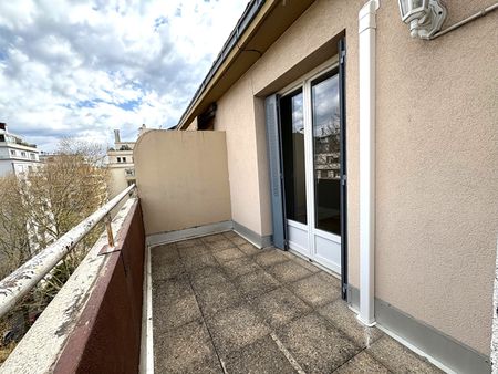 Appartement 1 pièce à louer - Hyper-centre de Grenoble - Photo 5