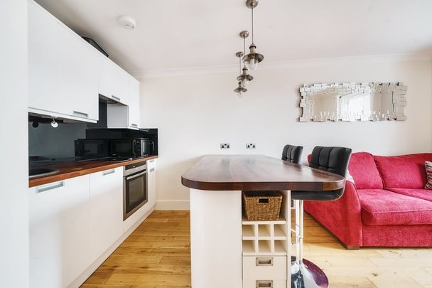 1 bedroom flat to rent - Photo 1