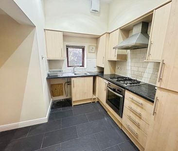 2 bedroom ground floor flat to rent - Photo 4