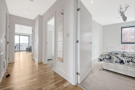 3 bedroom apartment to rent - Photo 3