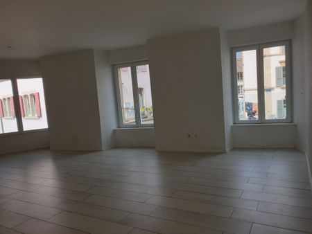 Grand appartement de 2 pièces au centre de Boudry avec ascenseur - Foto 5