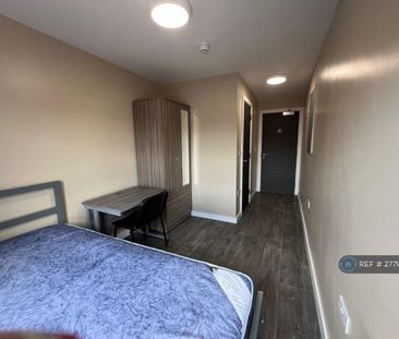 6 bedroom flat to rent - Photo 3