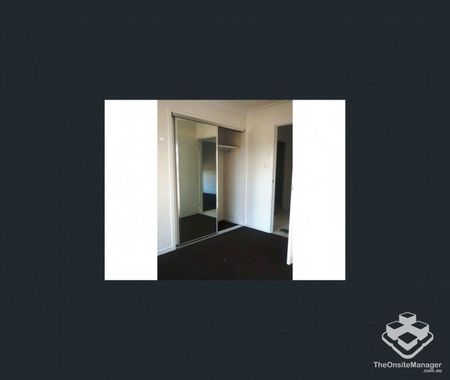 FOR RENT â Modern 3-Bedroom Home in Beautiful Blacks Beach. - Photo 2