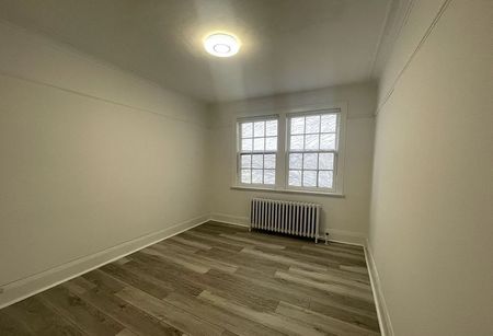 For Lease - 2 Broadway Avenue Unit# 9, Toronto, Ontario - Photo 3