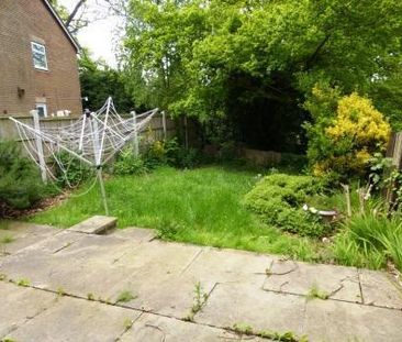 Hambling Close - Photo 2