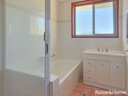 30 Rafferty Street, Chapman, ACT 2611 - Photo 2