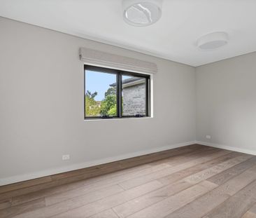 Brand New Luxury Living - Photo 4