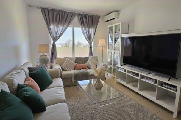 2 Bedroom Apartment For Rent in La Campana, Málaga - Photo 1