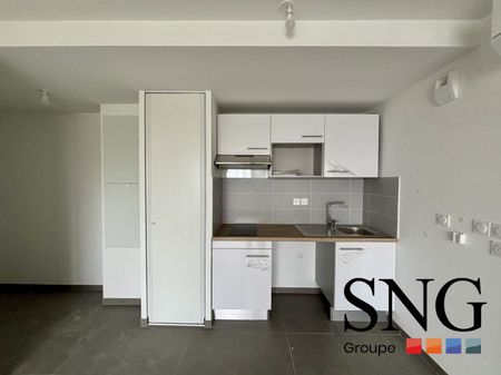 BEAU T2 AVEC LOGGIA ET PARKING DOUBLE - Photo 5