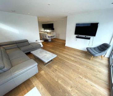 2 bedroom flat to rent - Photo 2